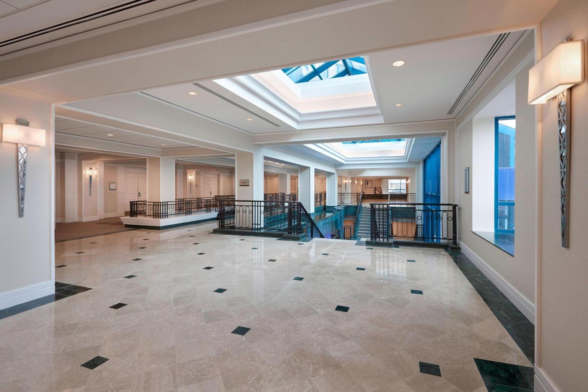 Sheraton Parkway Toronto North Hotel&Suites Richmond Hill Esterno foto
