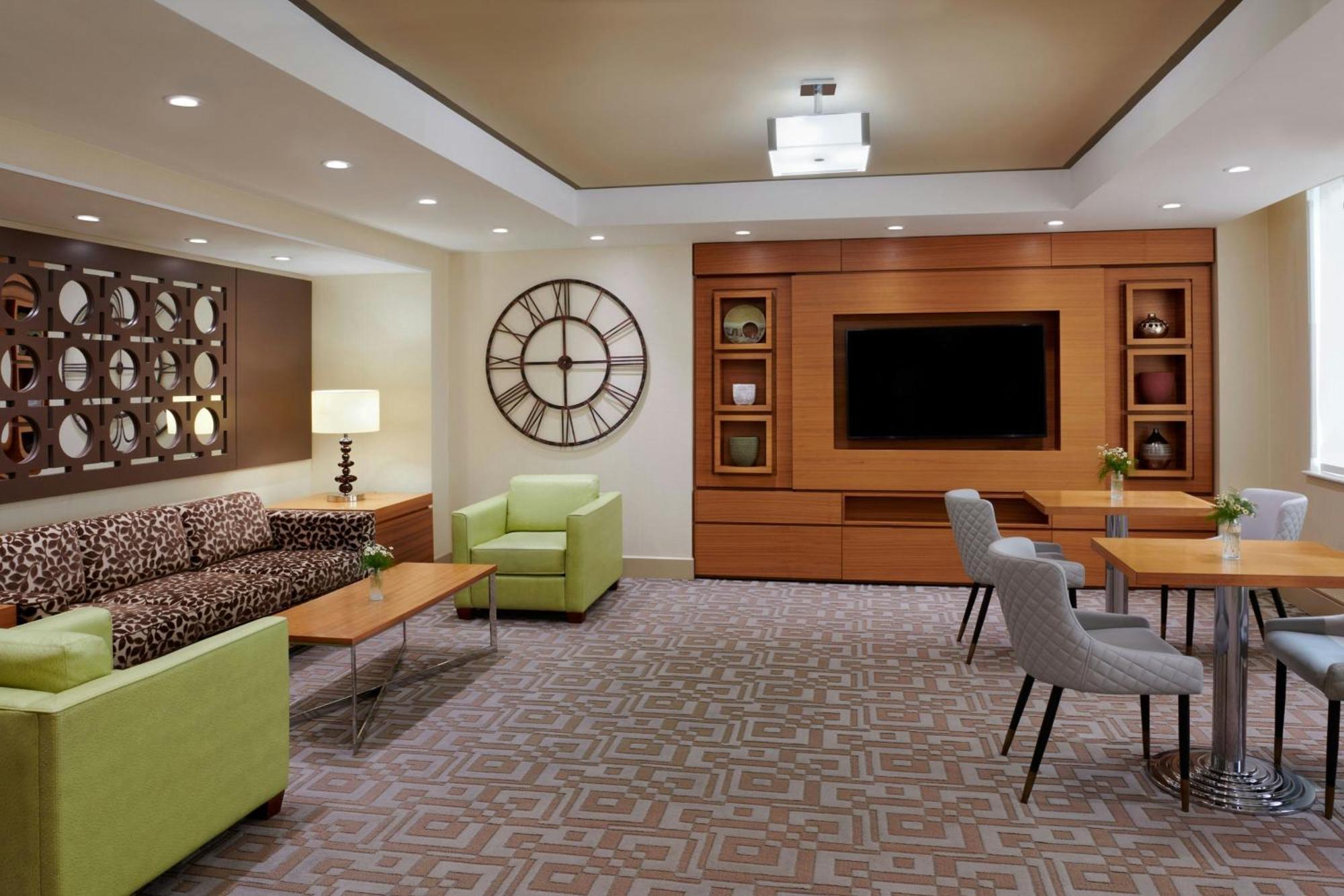 Sheraton Parkway Toronto North Hotel&Suites Richmond Hill Esterno foto
